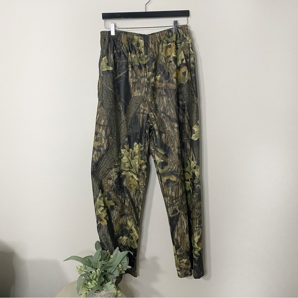 Columbia Other - [Columbia] Men's Large Camo Windbreaker Track Pants